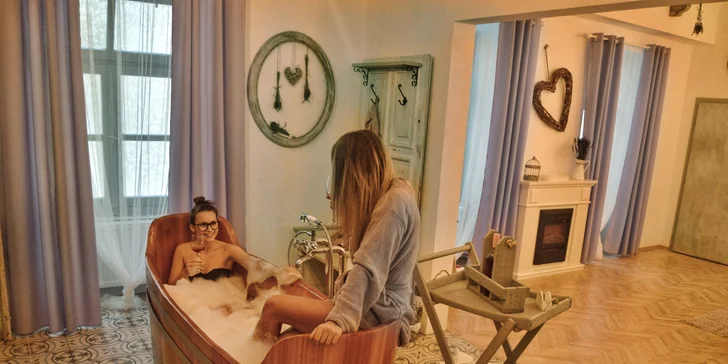 Privátní levandulová lázeň, finská sauna i občerstvení pro 2 osoby