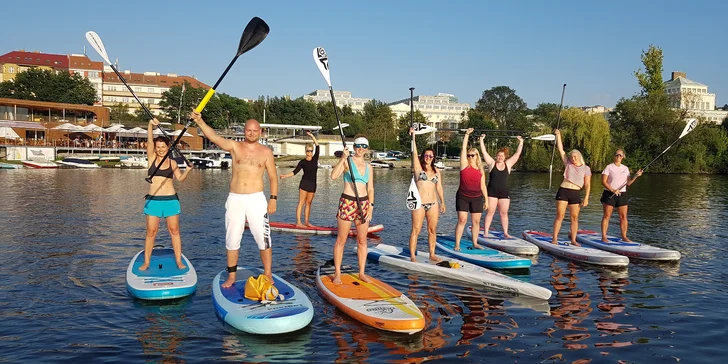 Paddleboarding v centru Prahy pro jednoho i pro dva