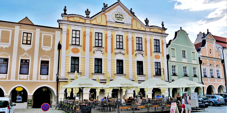 Pobyt v Telči v hotelu na náměstí: všední dny i víkendy, polopenze, víno i káva