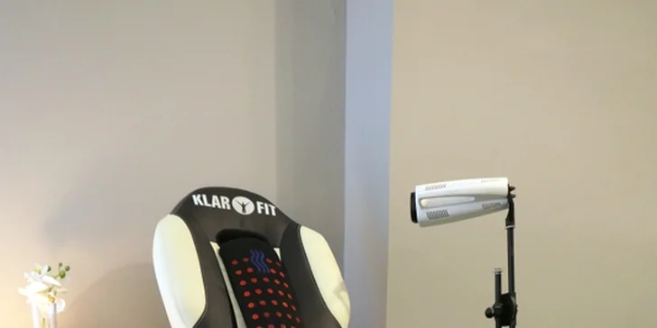 Jarní wellness hýčkání: vířivka, sauna, masáž nohou či zad a zábal dle výběru