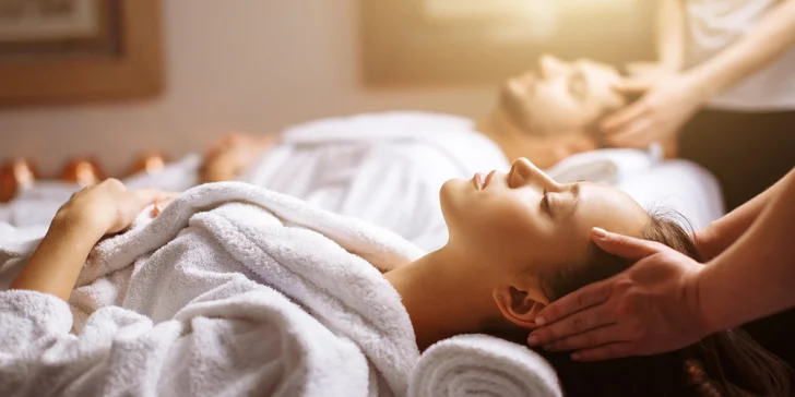 Relax pro dva: privátní wellness, rašelinový zábal, masáž lávovými kameny i regenerační procedury