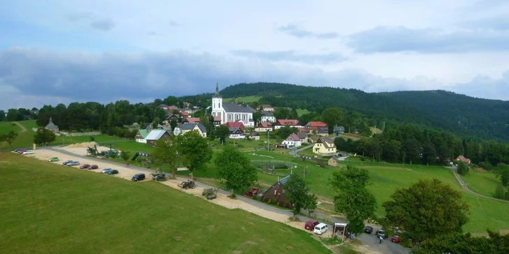 Prázdninový pobyt pro rodiny s dětmi i páry v Jizerkách