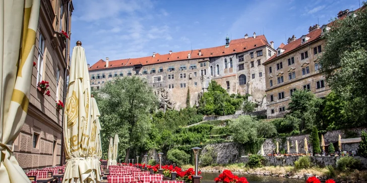 Pobyt v centru Českého Krumlova: elegantní pokoje, snídaně i večeře a slevy