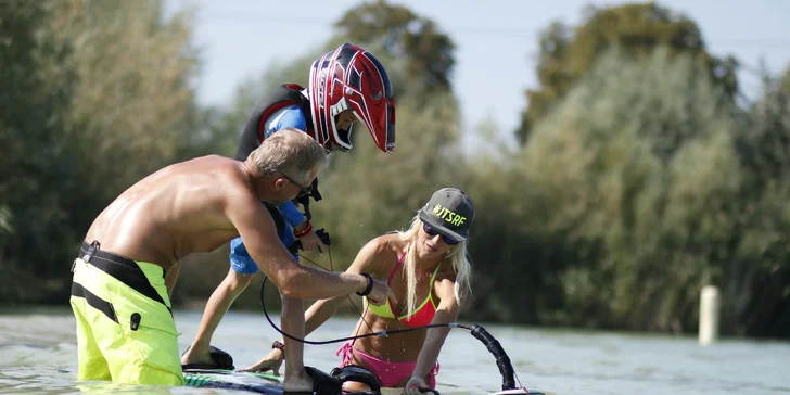 Rozjeďte to na motorovém surfu: 1 až 10 hodin jetsurfingu ve Valticích