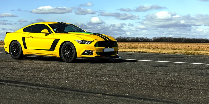 15–60 minut řízení Fordu Roush Mustang GT: 8válec se skokově větším výkonem téměř 500 koní