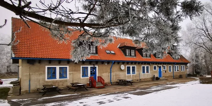 Pobyt v České Kanadě s polopenzí pro dva i rodinu přímo u hradu Landštejn