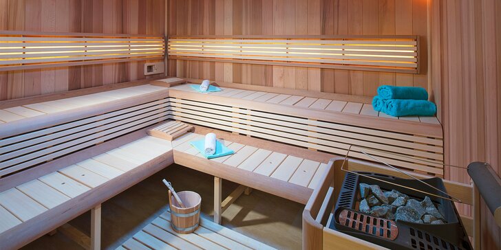 2hod. vstup do saunového světa a otevřený voucher až na 1000 Kč do restaurace pro 2 osoby