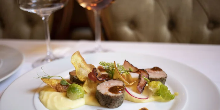 Vstup do saunového světa pro dva a poukaz do restaurace v hodnotě 500 či 1000 Kč