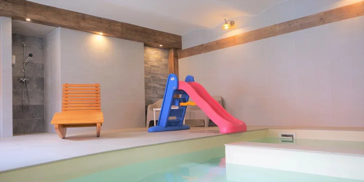 Rodinná dovolená na jižní Moravě: snídaně nebo polopenze i privátní wellness pro 4 osoby