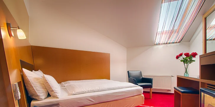 Romantika v Praze: secesní hotel v rezidenční části Žižkova se snídaní