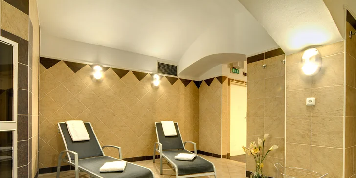 Romantika v Praze: secesní hotel v rezidenční části Žižkova se snídaní
