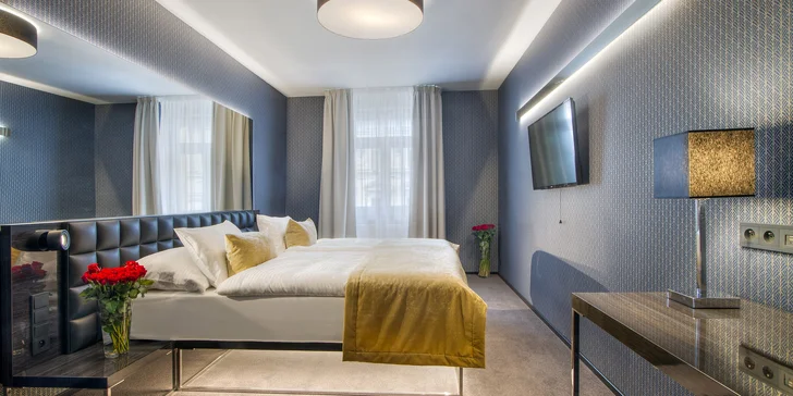 Praha podzimní i zimní: pobyt se snídaní v hotelu v Karlíně kousek od metra