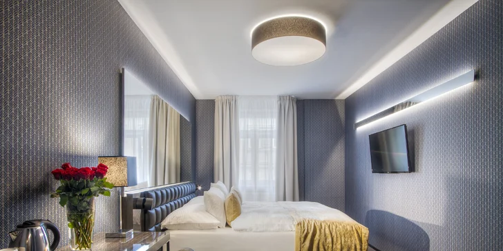 Praha podzimní i zimní: pobyt se snídaní v hotelu v Karlíně kousek od metra