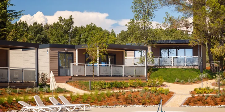 Dovolená v Poreči: 5* kemp s bazény, mobilní domky nebo glamping až pro 6 osob, 800 m od pláže