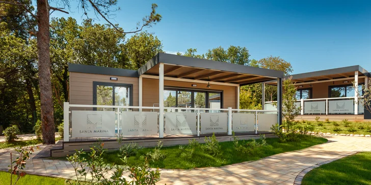 Dovolená v Poreči: 5* kemp s bazény, mobilní domky nebo glamping až pro 6 osob, 800 m od pláže
