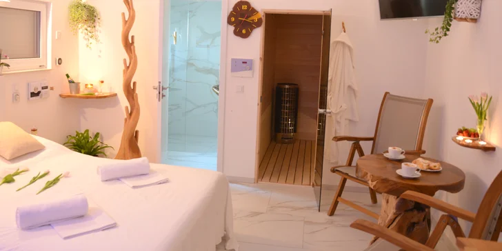Privátní wellness v soukromí na hodinu i celou noc: finská sauna, vířivá vana i ochlazovací vědro