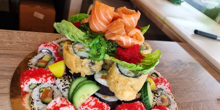 Dort z 57 nebo 62 ks sushi s rybami i avokádem v restauraci Zakup sushi