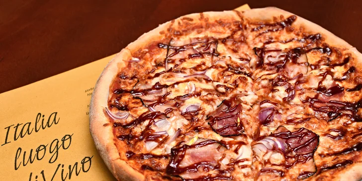 1 či 2 pizzy v italské rodinné restauraci: průměr 33 cm, výběr z 17 druhů