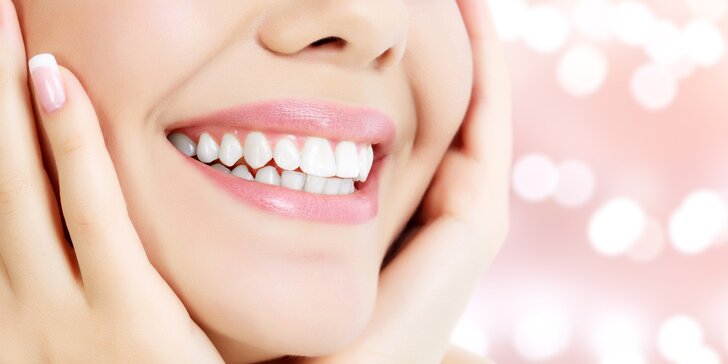Pro váš zářivý úsměv: ordinační bělení včetně dentální hygieny s airflow