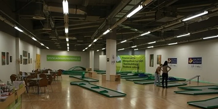 Minigolf na 1,5 hodiny včetně zapůjčení vybavení