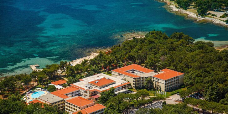 Vyrazte za odpočinkem do Chorvatska: ubytování v 4* hotelu 100 metrů od pláže, all inclusive