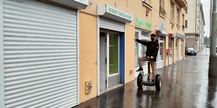 Celoroční projížďka Prahou na vozítku Offroad Segway: 30, 60 či 90 minut s průvodcem