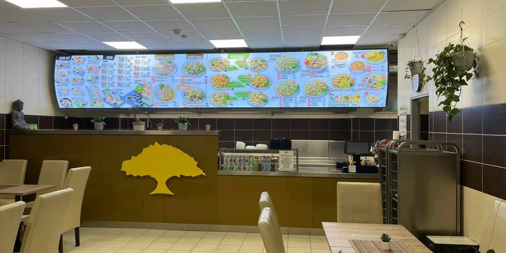 Sety s 10–75 kousky sushi v Banyan Bistro Opava: vege, smažené i s rybami