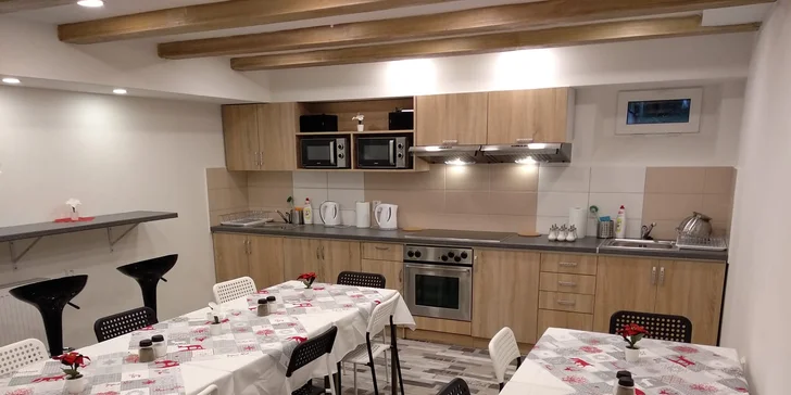 Dovolená v Krušných horách: ubytování se snídaní v pokojích či apartmánech