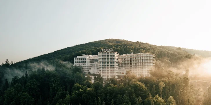 5* luxus v polských Beskydech: nový hotel, snídaně či polopenze, neomezený wellness, dětské herny