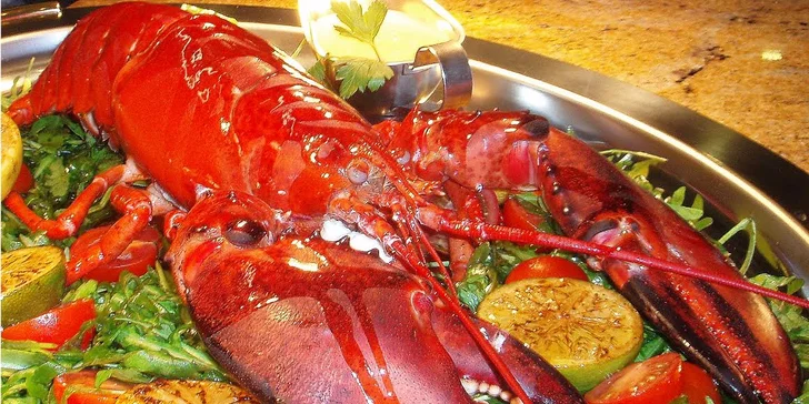 Americký humr pro dva v restauraci Oliva Nera