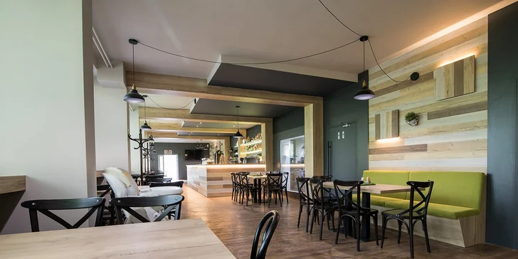 Tříchodové menu pro 1 nebo 2 osoby. Steak z pravé svíčkové i vinné párování