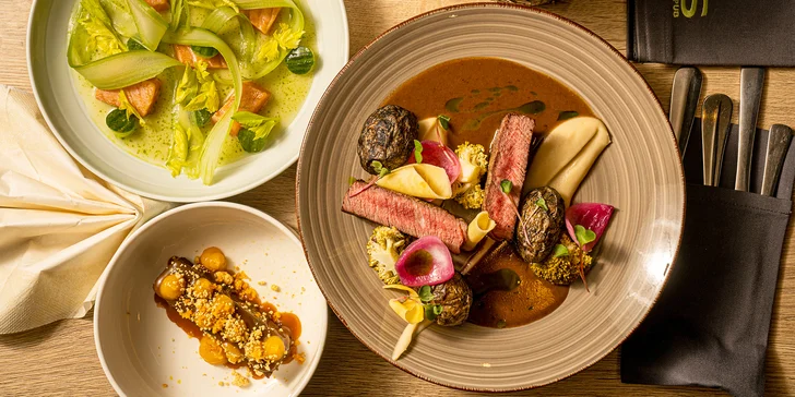 Tříchodové menu pro 1 nebo 2 osoby. Steak z pravé svíčkové i vinné párování