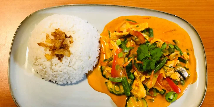 500 či 1 000 Kč na cokoliv v restauraci 2Kyo: sushi, saláty, asijské dobroty i nápoje