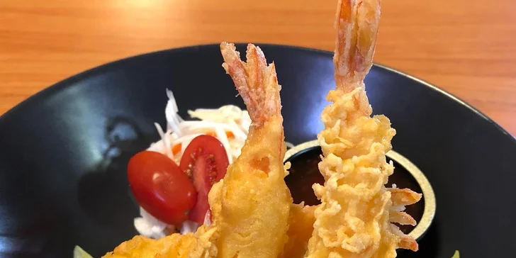 500 či 1 000 Kč na cokoliv v restauraci 2Kyo: sushi, saláty, asijské dobroty i nápoje