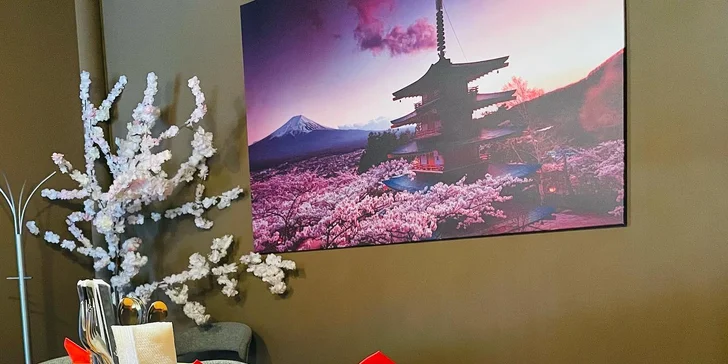 500 či 1 000 Kč na cokoliv v restauraci 2Kyo: sushi, saláty, asijské dobroty i nápoje