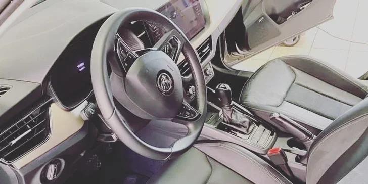 Auto jako nové: Kompletní čištění interiéru vozidla nebo aplikace nano vosku