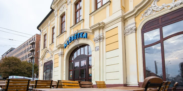 Mestský pivovar Alžbetka v samotnom centre Bratislavy, na Mickiewiczovej ulici 