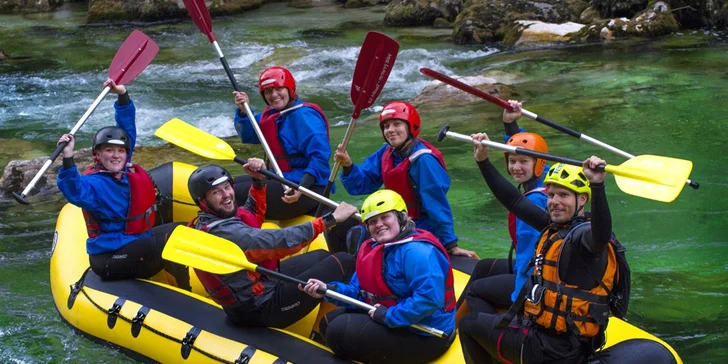 Adrenalin na řece: rafting, kajaky a kanoe v Rakousku s veškerým vybavením a možností dopravy i ubytováním