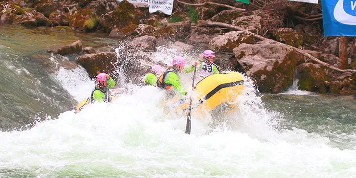 Adrenalin na řece: rafting, kajaky a kanoe v Rakousku s veškerým vybavením a možností dopravy i ubytováním