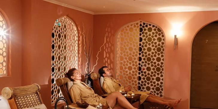 Relax v Budapešti: 4*S hotel, polopenze, obří aquapark a wellness neomezeně, 2 děti až do 13,9 let zdarma