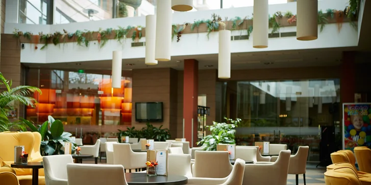 Relax v Budapešti: 4*S hotel, polopenze, obří aquapark a wellness neomezeně, 2 děti až do 13,9 let zdarma