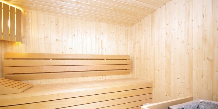 Parádní dovolená na Makarské riviéře: ubytování v apartmánu 900 m od pláže, sauna