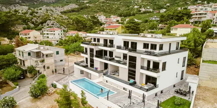 Skvělý odpočinek na Makarské riviéře: ubytování v apartmánu 900 m od pláže, sauna