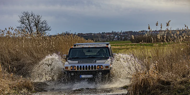 15 až 60 minut adrenalinu: jízda s instruktorem v Hummer H2