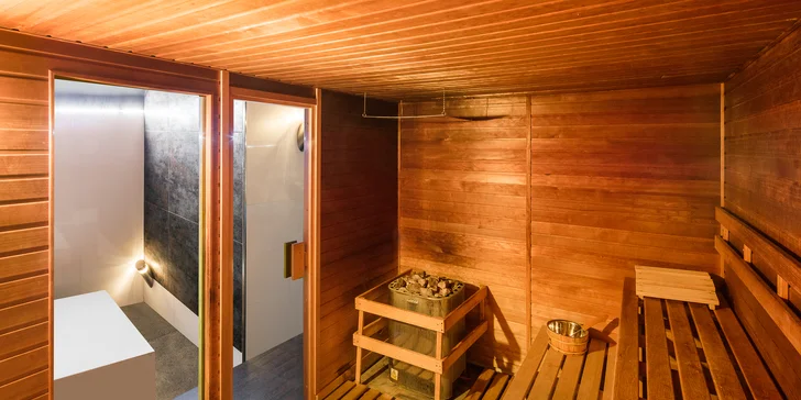 V páru či s rodinou do 5* hotelu v Brně: snídaně či polopenze, vstup do sauny i orientální masáž