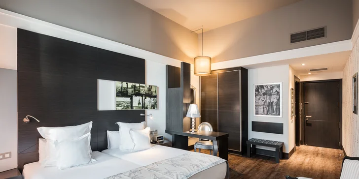 V páru či s rodinou do 5* hotelu v Brně: snídaně či polopenze, vstup do sauny i orientální masáž