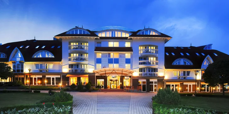 Dovolená v Maďarsku: 4* hotel v Zalakarosi nedaleko Balatonu, wellness, aqualand a polopenze