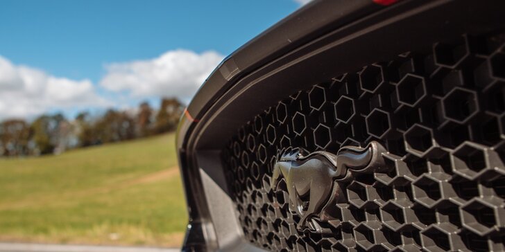 Jízda snů: 15–60 minut za volantem nabušeného Fordu Mustang GT 5.0