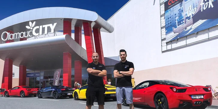 Jízda ve Ferrari 458 Italia nebo v Lamborghini Gallardo LP560-4