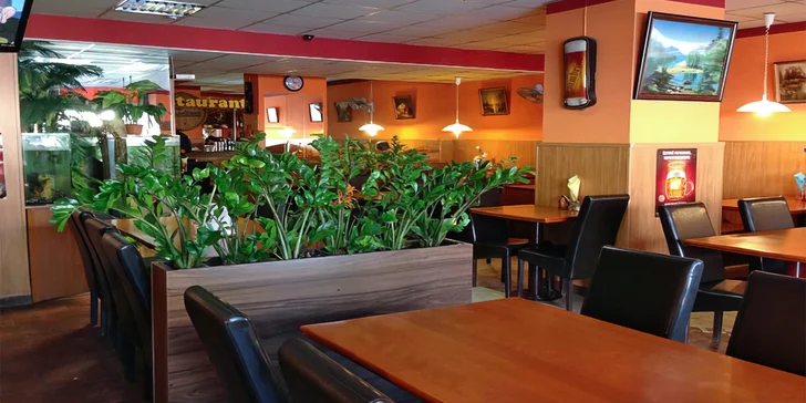 Sety 24 až 70 ks sushi: s lososem, úhořem, krevetami i vegetariánské